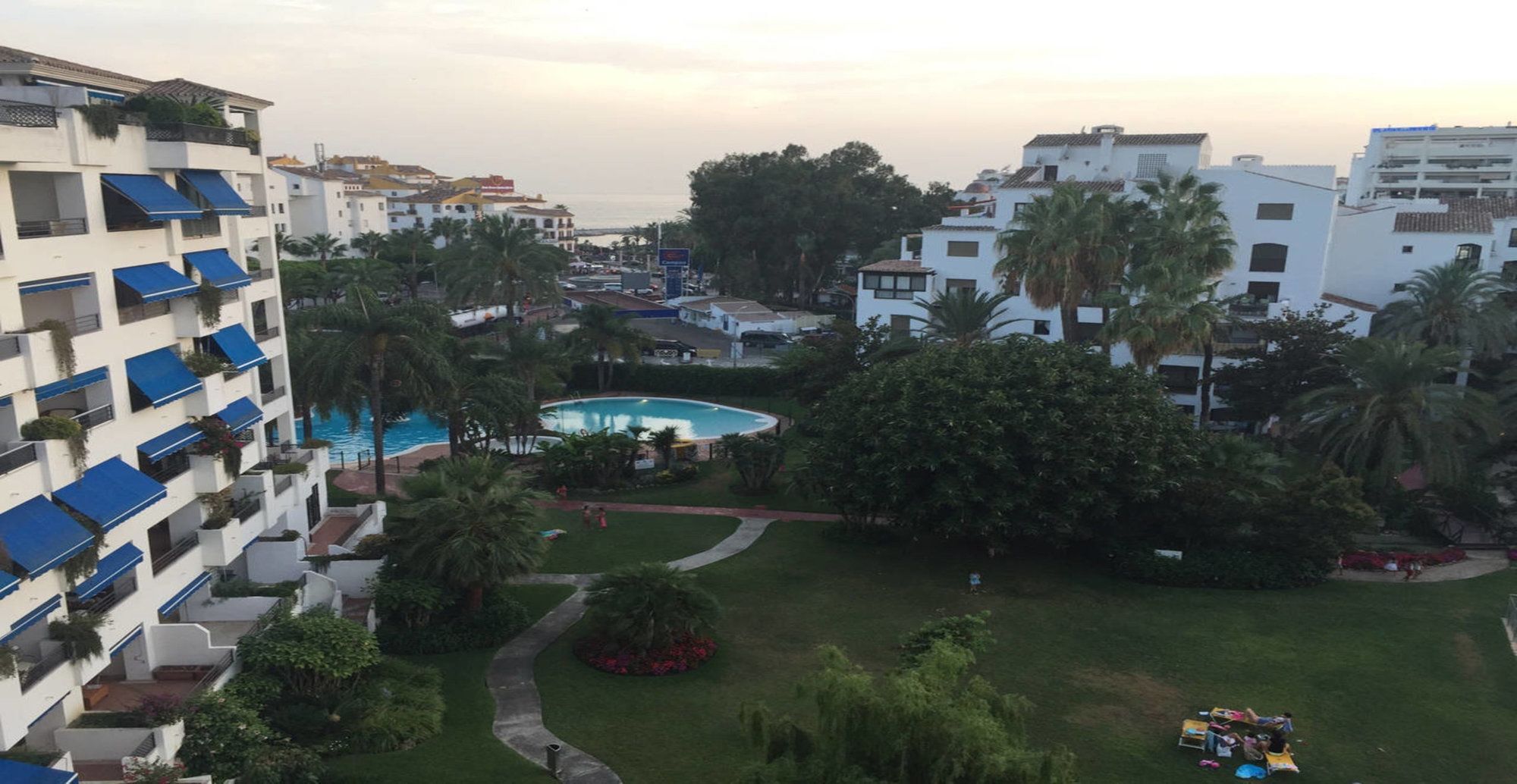Apartemen Luxurious Penthouse Puerto Banus